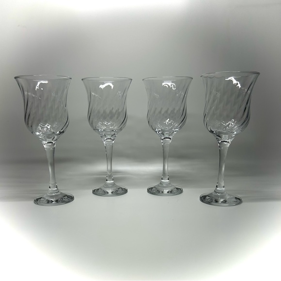 Set of Four Crystal Wine Glasses Block Crystal Tulip Design - Picture 2 of 8